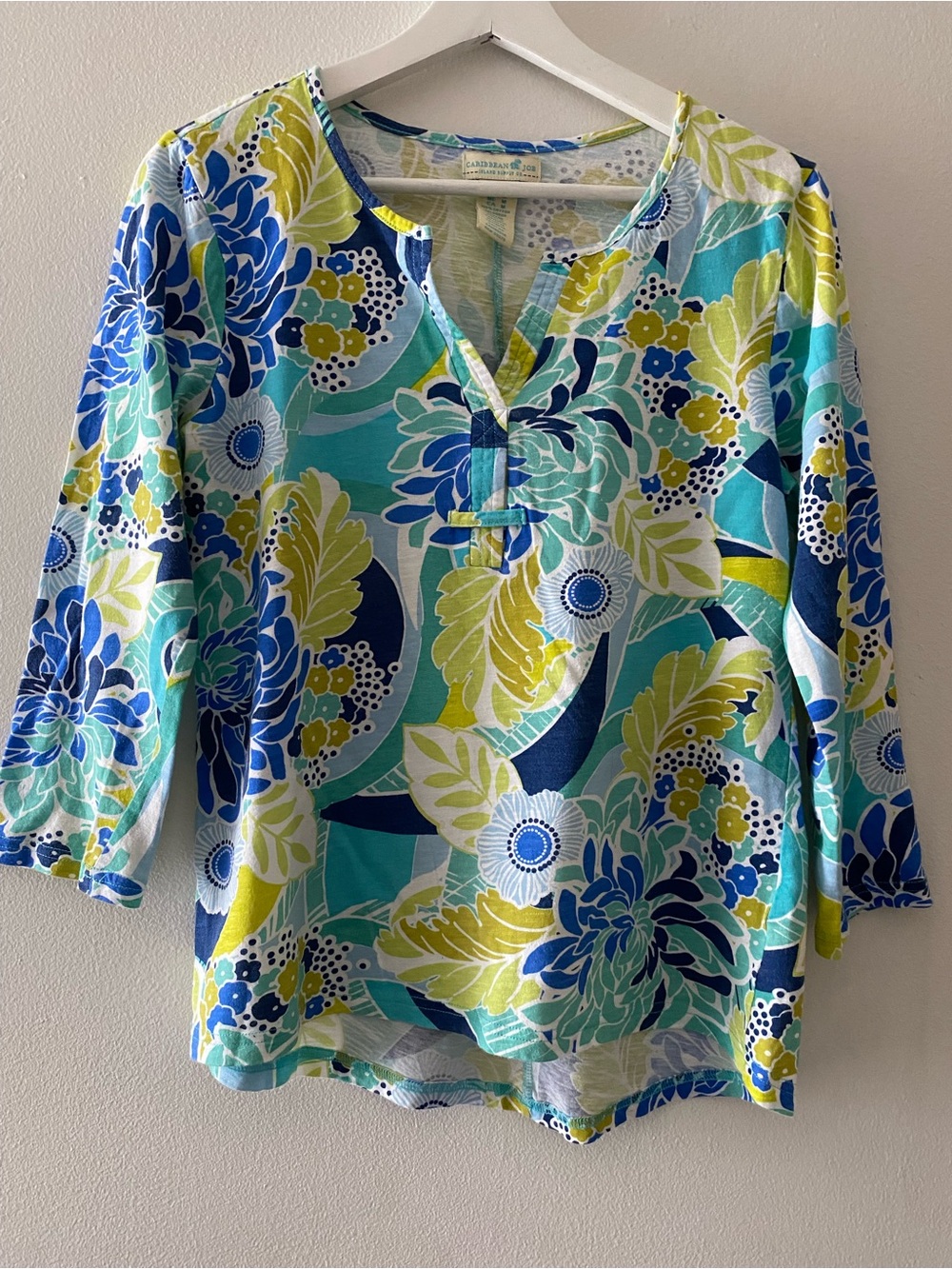 Caribbean Joe Women's Green Blue Floral 100% Cotton V-Neck 3/4 Sleeve Top Casual